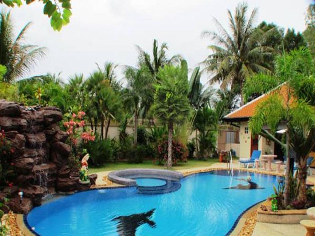 Relaxing Palm Pool Villa And Tropical Garden Банг-Ламунг Номер фото